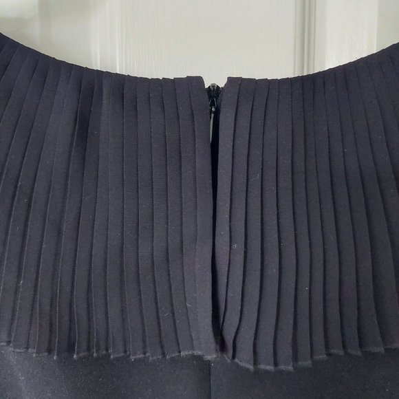 Talbots Black Sleeveless Ruffled Neckline Knee Length Size 8 - Picture 5 of 7